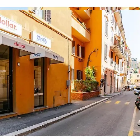 Lägenhet Lux Vaticana *