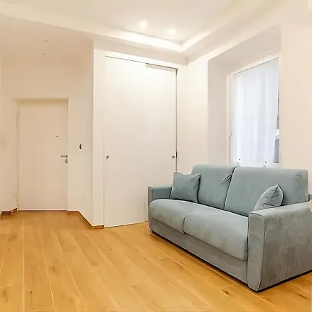 Lux Vaticana Apartment *